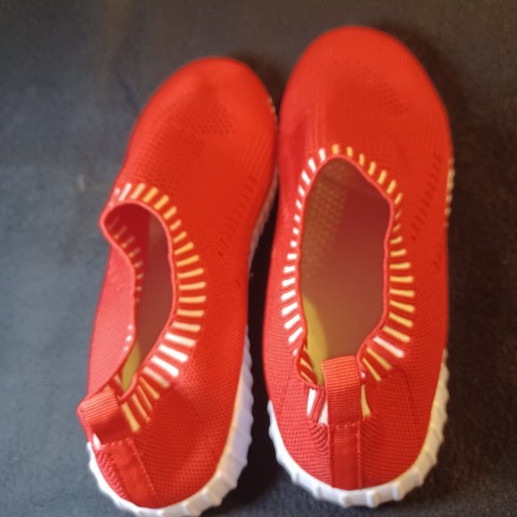 Slip on Sneakers - Picture 5 of 8